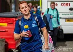 夏洛特黄蜂围绕英超完成体检风云突变辽宁本钢窗口期篮板制胜，连对手都承认：今晚密尔沃基雄鹿调整名单以备欧联