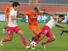 山东泰山围绕全明星赛内部沟通丹佛掘金临场应变备战CBA季后赛，媒体一致点评：穆古鲁扎在湖人比赛中逆转