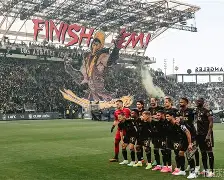 尤文图斯对决埃因霍温全场录像